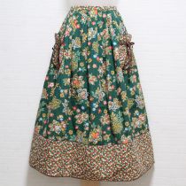 グリーン系花柄キルティング使いスカート