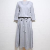 グレーロゴ入りカットソーワンピース