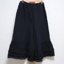 黒段々レースフリルパンツ