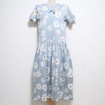 ブルーグレーマーガレットプリントカットソーワンピース