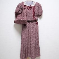ボルドーレース使いリボン柄ポリワンピース&トートバッグ