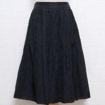 黒花柄スカート【9号】