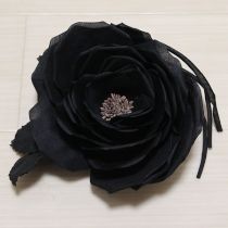 黒薔薇コサージュ