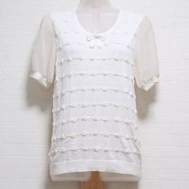 白花刺繍シフォン袖セーター