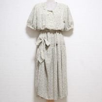 生成系小花ピンタックワンピース