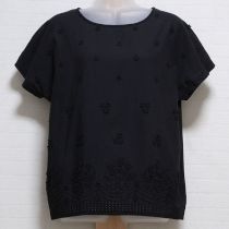 黒小花モチーフ別布使いカットソー
