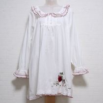 白アップルブロッサム刺繍ローンチュニックブラウス