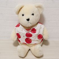 くまぬいぐるみ