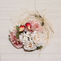 薔薇と苺藁付きコサージュ