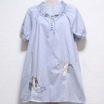 ブルーグレーアンブレラうさぎ刺繍チュニックブラウス