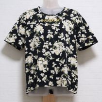 黒白い花Tシャツ