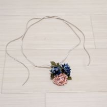 薔薇コサージュネックレス