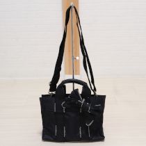 黒ロゴ入り2WAYトートバッグ