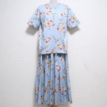 水色金魚Tシャツ&スカート