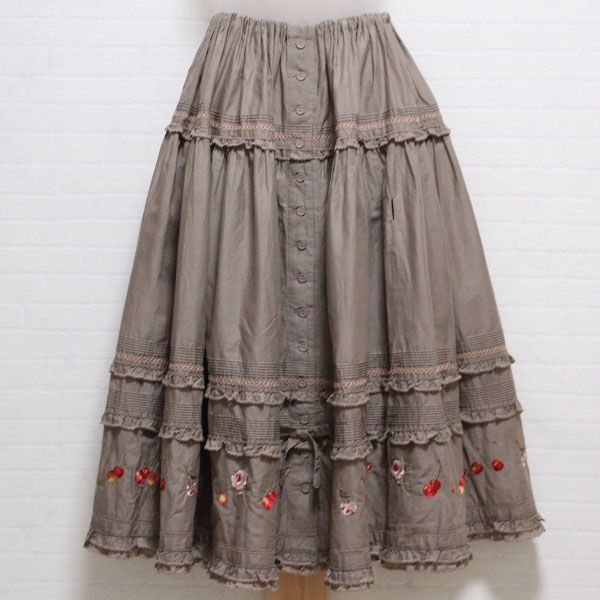 モカ薔薇とさくらんぼ刺繍ローンスカート