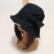 黒裏カメリアチェーンリボン帽子
