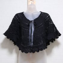 黒クロッシェケープ風カーディガン