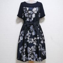 紺系シフォン使い花柄ワンピース【3(9号)】