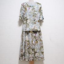 ブルーグレーアンティークローズカットソー&スカート【11号】