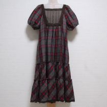 茶×赤系リファインガーゼタータンチェックワンピース