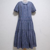 ブルー小花ワンピース