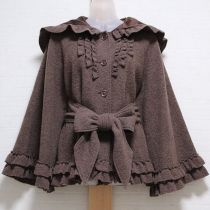 ベージュ系フリルフード付きフレアーコート