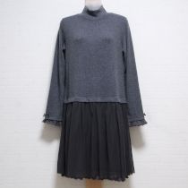 グレーチュール使いコンビワンピース