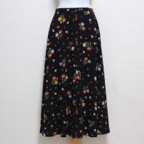 黒ボタニカルフラワーポリスカート