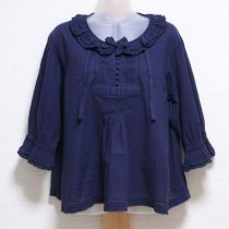 紺ロゴ刺繍フリルブラウス
