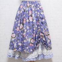 ブルー系レース使い薔薇の森プリントレイヤー風スカート