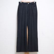 黒ロゴ刺繍ストレッチパンツ【M】