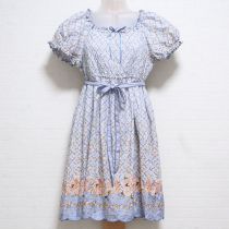 ブルー花かんむりシャーリングチュニックブラウス