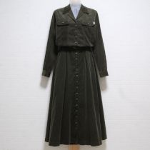 カーキコーデュロイワンピース