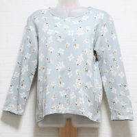 水色リンゴの花長Tシャツ