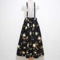 黒メモリアルローズ吊りスカート