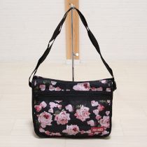 黒薔薇柄ショルダーバッグ