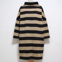 黒×ベージュハイネックボーダーカットソーチュニック