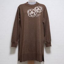 茶ロゴ&カメリアサイドスリット入ニットチュニック