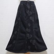 黒薔薇刺繍デニムスカート【M】