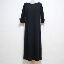 黒リボン付きカットソーワンピース