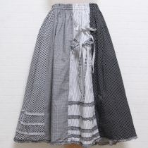 黒系切り替えミディスカート
