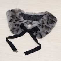 グレーレオパード柄ティペット