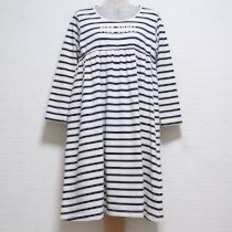 白×紺ロゴ入りボーダーワンピース