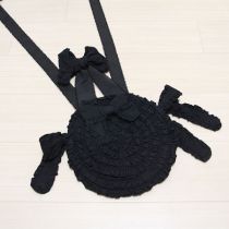 黒ピコフリル円形ポシェット