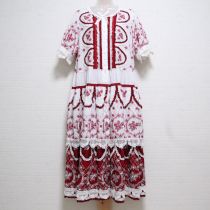 白×赤ローズ刺繍段々ワンピース