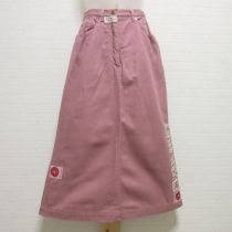 ピンクロゴプリントAラインスカート