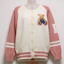 生成×ピンクオーバーオールくまカーディガン