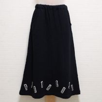黒ロゴパッチスウェットスカート