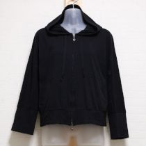 黒カメリア刺繍パーカー