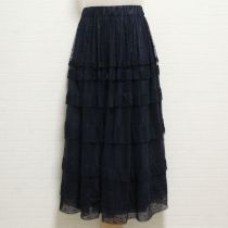 紺ドット刺繍チュールスカート